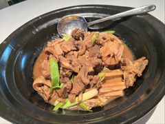 莲藕羊腩煲-谭厨中山传家菜.乳鸽.脆鲩鱼(华强北中航城店)