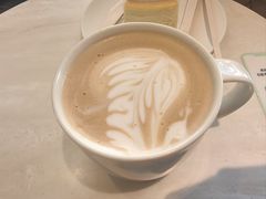 -星巴克(港汇1号办公楼店)