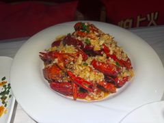 -肥肥虾庄·金牌油焖大虾(沙湖店)
