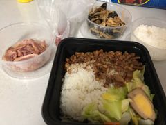 -田老师红烧肉老家肉饼(东单店)