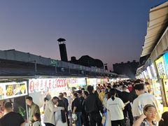 -大学城夜市大排档(凤栖路店)