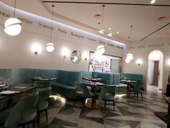 大堂-1981牛排西餐厅(海信店)