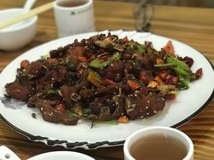 -美顺香食府鱼头老店(雪野湖店)