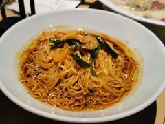 开洋葱油拌面-枕水江南(铁西万象汇店)