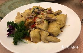 Signature Red Scallion Chicken