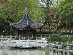 -汇龙潭