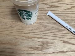 -星巴克(青岛火车北站候车大厅店)
