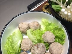 -虾弄弄海派小龙虾·牛羊蝎子火锅