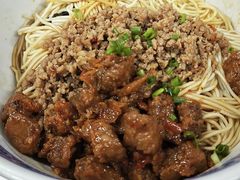 -沪西老弄堂面馆(定西路店)