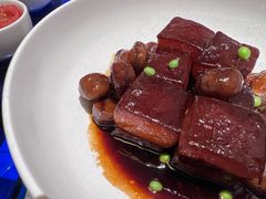 板栗红烧肉-小大董·烤鸭(凤凰汇店)