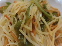 -金杨拉面王小吃面馆·牛三宝面·红烧牛肉粉