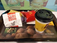 -麦当劳(百联西郊购物中心店)