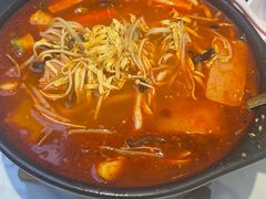-沁麦源过桥米线(总店)