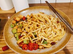 -醉牛腩·面小馆