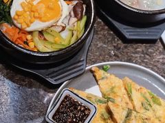 石锅拌饭-正苑26年海鲜烤肉•牛尾汤汤饭(东港店)