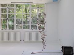 -胶囊画廊
