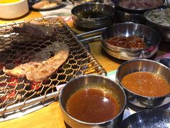 -老炉家木炭烤肉(长江国际店)