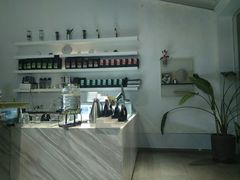 -UNI UNI(环亚凯瑟琳店)