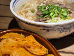 -破瓦寒窑·地摊烤羊排