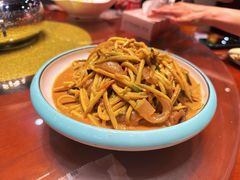 荣鹏大拉皮-荣鹏风味烀饼总店