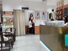 -海马体照相馆(万菱汇店)