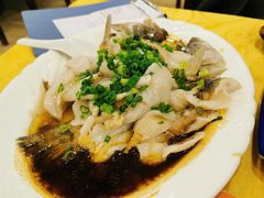 油淋鲈鱼-粤·向群饭店(泮塘路店)