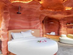 -幸栖洞穴设计酒店(成都春熙路店)