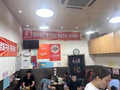 -郭记小街麻辣烫(南小街总店)
