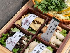 -椰子湾·海南火锅·糟粕醋·椰子鸡(正大广场店)