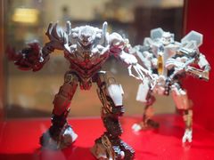 -东浩兰生上海世博展览馆