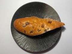 落雪坚果蓝莓包-风车面包