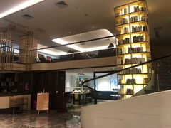 -深圳龙华大浪商业中心亚朵X酒店