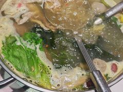 -乡土黄·鲜牛肉火锅·小龙虾(兴业街店)