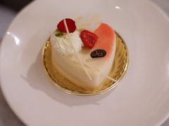 -Salon de The de Joel Robuchon(外滩18号店)