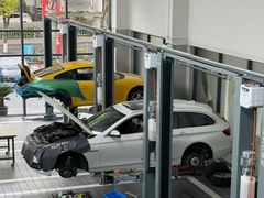 -爱车行 奥迪 奔驰 宝马 保时捷 路虎 专业 维修保养 原厂 奥迪改装升级 中心(静安店)