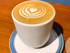 -Be Lived Cafe比例咖啡(摩天轮店)