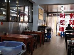 -建国蚵煎蚵面