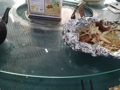-古榕农庄·桑拿簸箕菜·招牌泥焗鸡(清远长隆店)