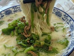 -雪琴面馆富安特色鱼汤面(城中花园店)
