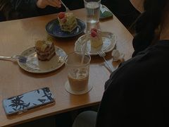 -三花屋 Mihhanaya