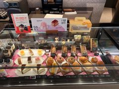 -星巴克臻选(上海合生汇1F店)