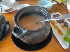 -莲餐厅·湖北菜·潜江小龙虾店(愚园路店)