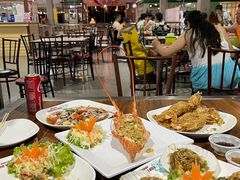 -拉威海鲜市场