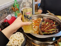 -艾嬢七八九老火锅(37年李子坝店)