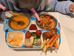 -静香HOUSE·全时段融合餐厅(七星欢乐颂店)