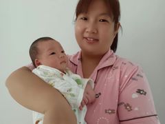-爱的果实月嫂育婴师(世纪东方店)