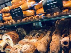 -81BAKERY(大学路店)