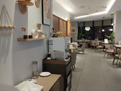 -必胜客(璞丽中心店)