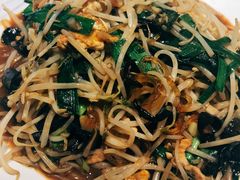 -靠山屯东北农家菜(八龙桥雅苑店)