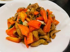 擂辣椒炒肥肠-湘肠香火锅店(团结湖店)
